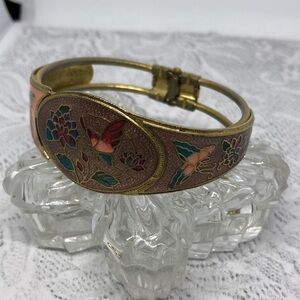 Vintage cloisonne  peachy pink clamper hinge bracelet flower butterfly.